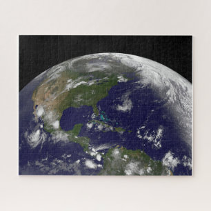 Puzzle Tempêtes Tropicales Sur La Planète Terre.