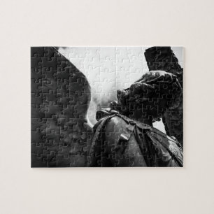 Puzzle Tombé entre l'obscurité et la lumière