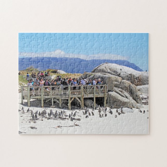 Puzzle Touristes à la plage de rochers regardant des (Horizontal)