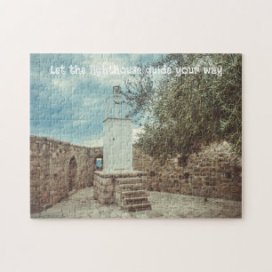 Puzzle Un phare blanc et un olivier