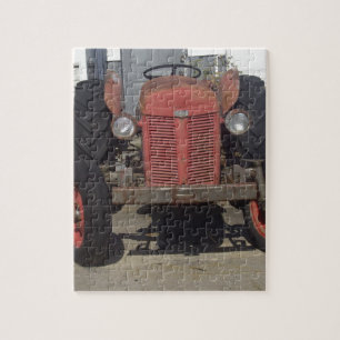 Puzzle Vieux tracteur rouge