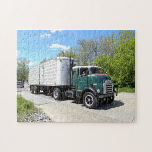 Puzzle vintage GMC Great Dane