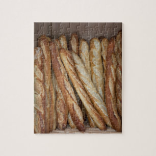 Puzzle vue des pains dans la vitrine de la boulangerie
