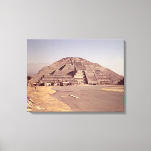 Pyramid of the Moon, built c.100-350 AD Canvas Print