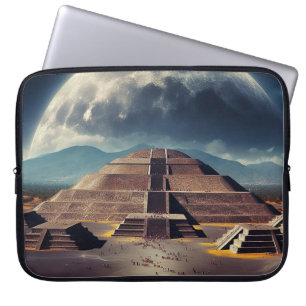 Pyramid of the Moon, Teotihuacan, Mexico Travel Laptop Sleeve