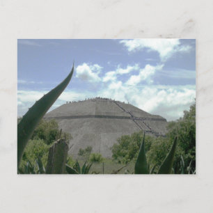 Pyramid of the Sun, Teotihuacan, Mexico Postcard