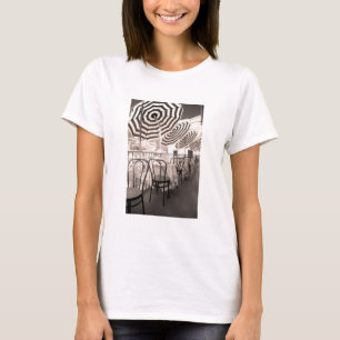 Quaint restaurant balcony, Italy T-Shirt