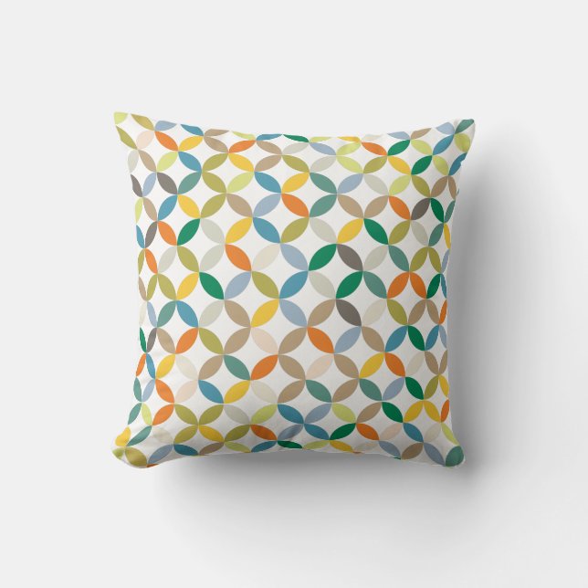 Quarter circles links pattern fall colours pillow (Front)