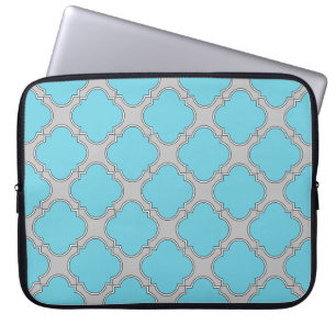 Quatrefoil blue and grey laptop sleeve