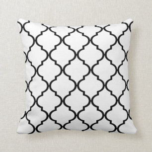 Quatrefoil DIY CHOOSE YOUR OWN COLOR   black Throw Pillow