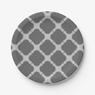 Quatrefoil in shades of grey paper plate