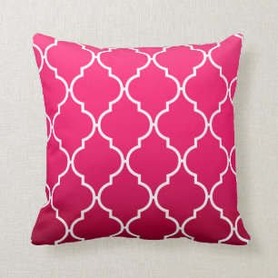 Quatrefoil Ombre Geometric   fuschia Throw Pillow