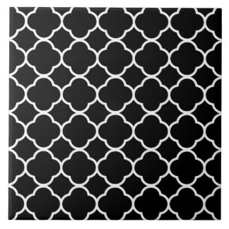Quatrefoil Pattern Black Tile