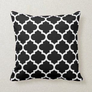 Quatrefoil Pillow - Black and White Pattern