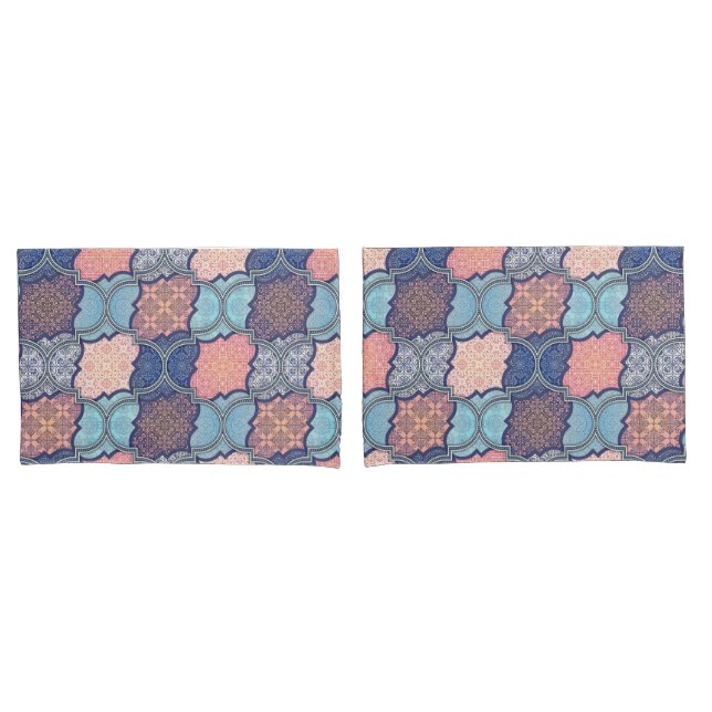 Quatrefoil Pillowcase (Front-Set)