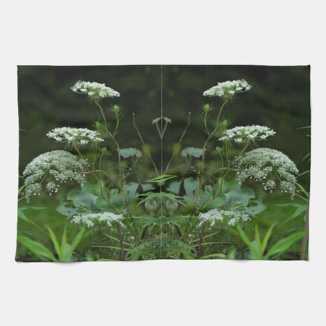 Queen Anne's Lace Wildflower in Summer Kitchen Towel (Horizontal)