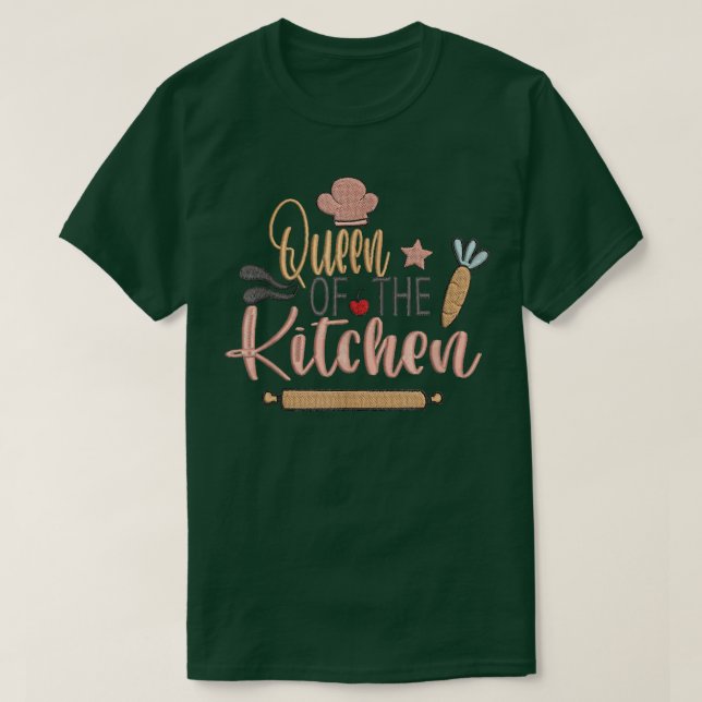 queen of the kitchen cooking master chef hat cook  T-Shirt (Design Front)