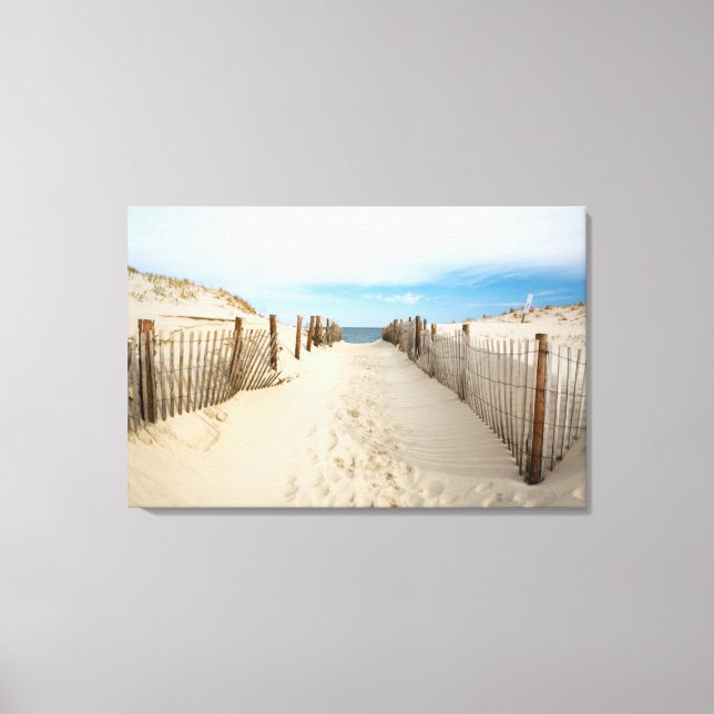 Quiet Beach Canvas Print (Front)