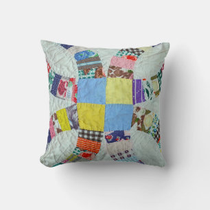 Quilt pattern throw pillow