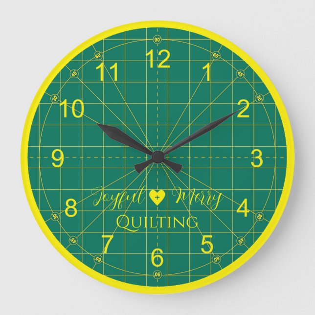 Quilter's Green Cutting Mat Round Clock (Front)