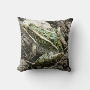 R3 Leopard Frog Throw Pillow