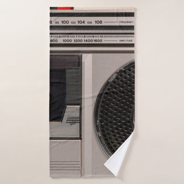 Radiocassette radio stéréo portable rétro obsolète (Serviette de bain)