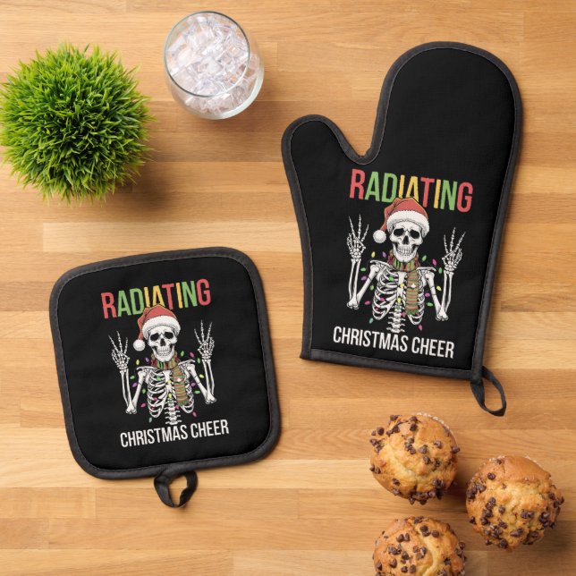Radiology Christmas Santa Skeleton Xray Technician Oven Mitt & Pot Holder Set (Top Down)