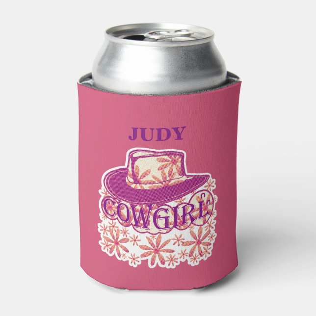 Rafraichisseur De Cannettes Cowgirl Cowboy Casquette Fleurs rose / Nom Judy (Can devant)