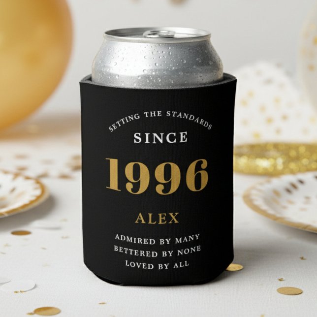 Rafraîchisseur Pour Canette 30th Birthday Name 1996 Black Gold Elegant Chic (1996 can cooler on a white background.)