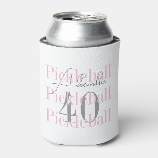 Rafraîchisseur Pour Canette 40e anniversaire Pickleball Pink Party Favor (Can devant)
