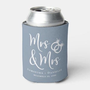 Rafraîchisseur Pour Canette Mme & Mme Lesbian Dusty Blue Wedding Favor