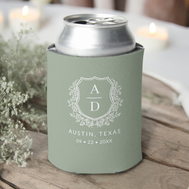 Rafraîchisseur Pour Canette Monogramme moderne Mariage Sage Green Crest (Créateur téléchargé)