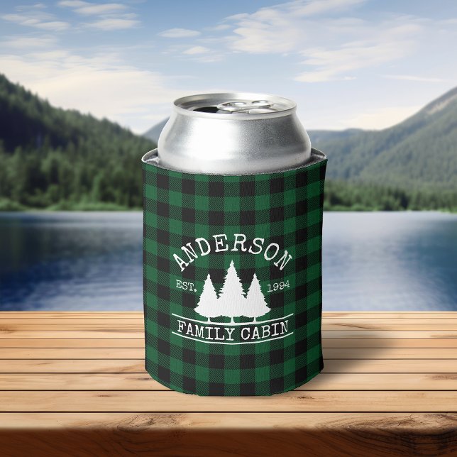 Rafraîchisseur Pour Canette Nom de famille du cabine Green Buffalo Plaid (Customize to change text size or text style.)