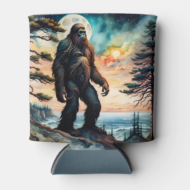 Rafraîchisseur Pour Canette Sasquatch debout sur la crête surplombant l'océan (Devant)