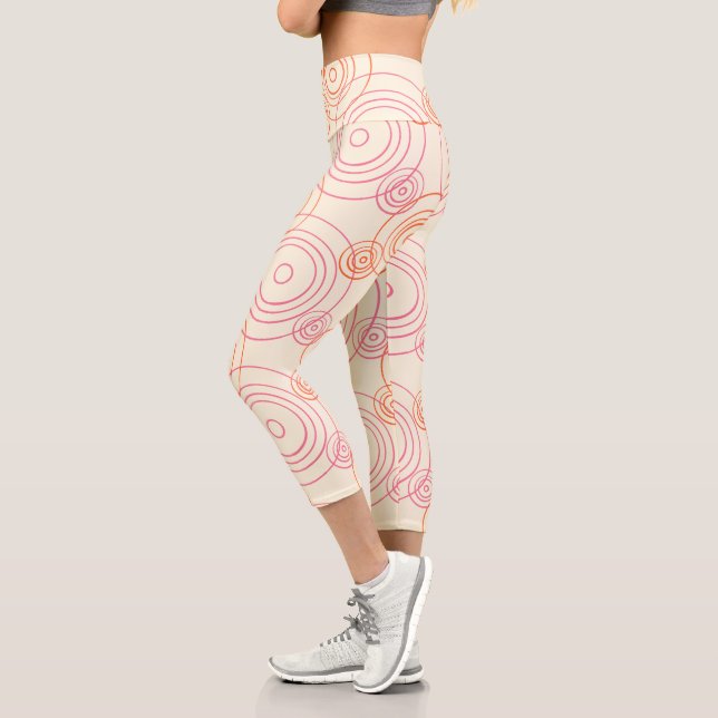 Rain Ripples on the water pattern Capri Leggings (Left)