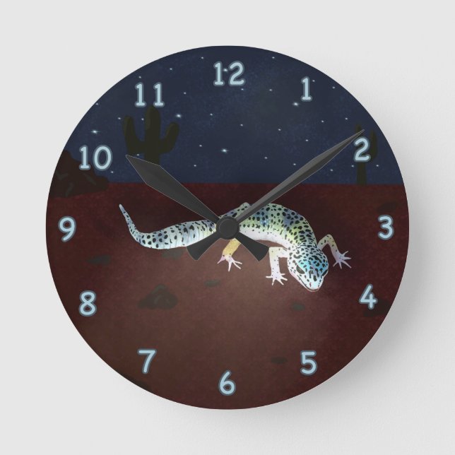 Rainbow colored gecko round clock (Front)