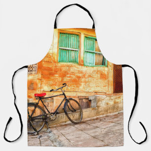 Rajasthan Street Scene: Indian Style Apron