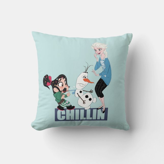 Ralph Breaks the Internet | Elsa & Olaf - Chillin Throw Pillow (Front)