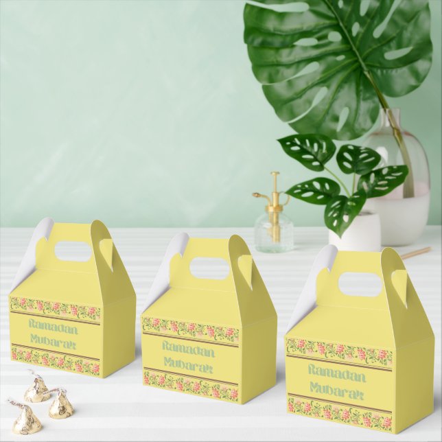 Ramadan Mubarak Islamic Arabesque Border pattern Favor Box (Multiple)
