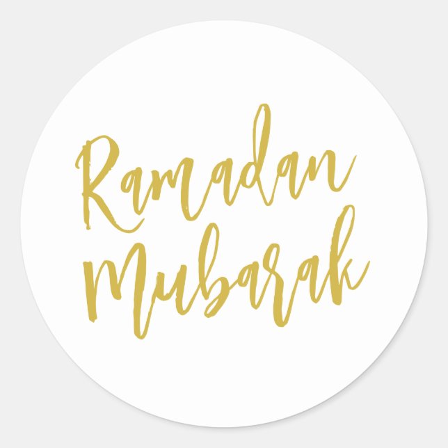 Ramadan Mubarak Simple Gold Font Minimalist      Classic Round Sticker (Front)