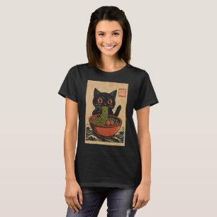 Ramen Noodle Eating: Cat Women's T-Shirt