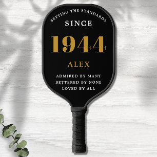 Raquette De Pickleball 80e anniversaire Nom 1944 Black Gold Elegant Chic