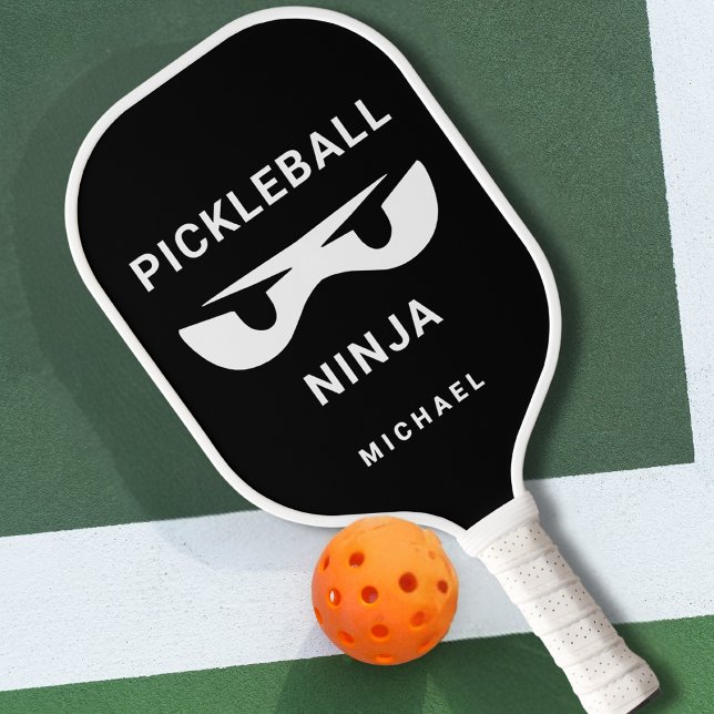Raquette De Pickleball Black and White Personalized Fun Ninja (Créateur téléchargé)