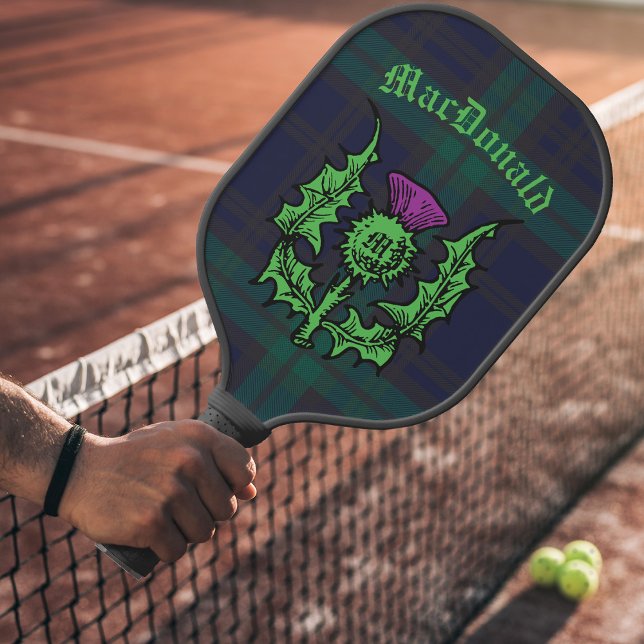 Raquette De Pickleball Chardon écossais sur tarte foncée Nom personnalisé (Créateur téléchargé)