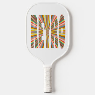 Raquette De Pickleball Flambée Colorée De Mots Rétro Frappes Pickleball P
