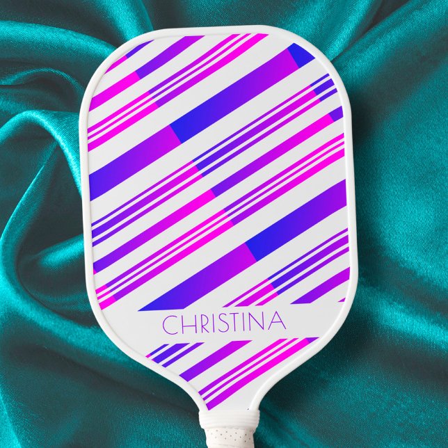 Raquette De Pickleball Grandes rayures rose et bleu Moderne Nom personnal (Créateur téléchargé)