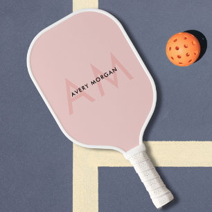 Raquette De Pickleball Initiales minimes de monogramme rose pâle modernes