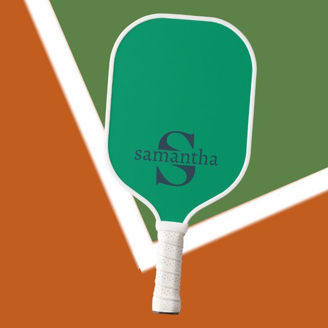 Raquette De Pickleball Moderne Elegant Personnalisé Nom initial Luxe Vert (Créateur téléchargé)