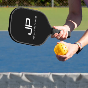 Raquette De Pickleball Monogramme moderne Modèle Élégant noir et blanc
