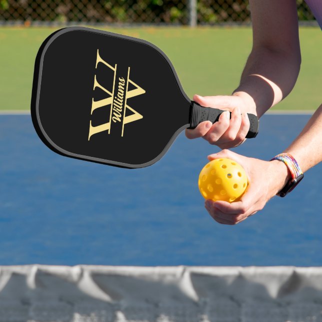 Raquette De Pickleball Monogramme noir et or | Script initial élégant (Insitu)